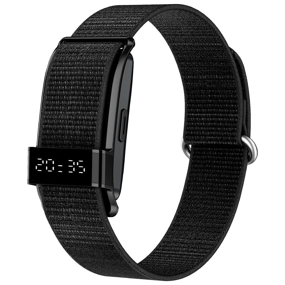 S18 Smart Fitness Tracker – Heart Rate, Blood Oxygen & Sleep Monitor with IP68 Water Resistance